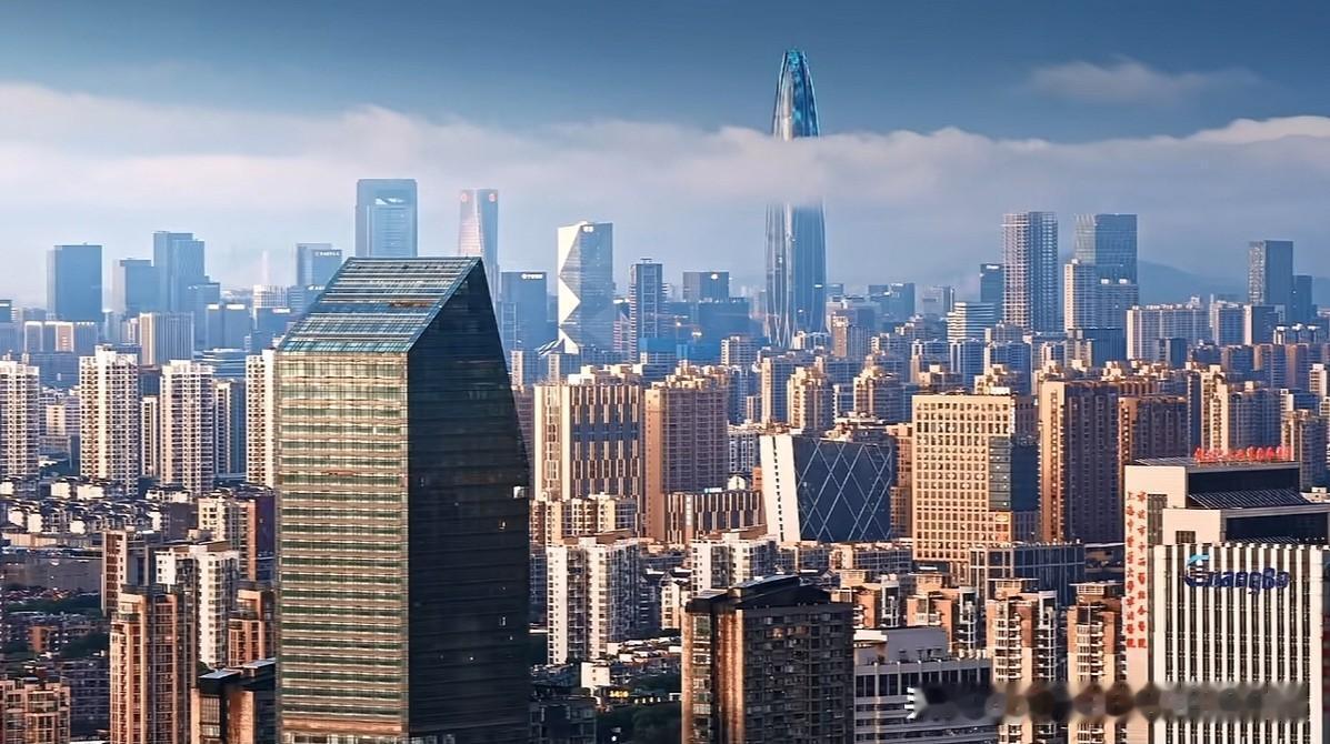 当宁波鄞州新城区，与东部新城同框，美出了天际。从鄞州新城区角度看过去，东部新城高