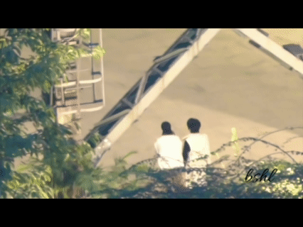 贺峻霖粉丝给桃花坞放饭了 这路透也太牛了！贺峻霖粉丝不仅拍到正主，还顺手拍全其他