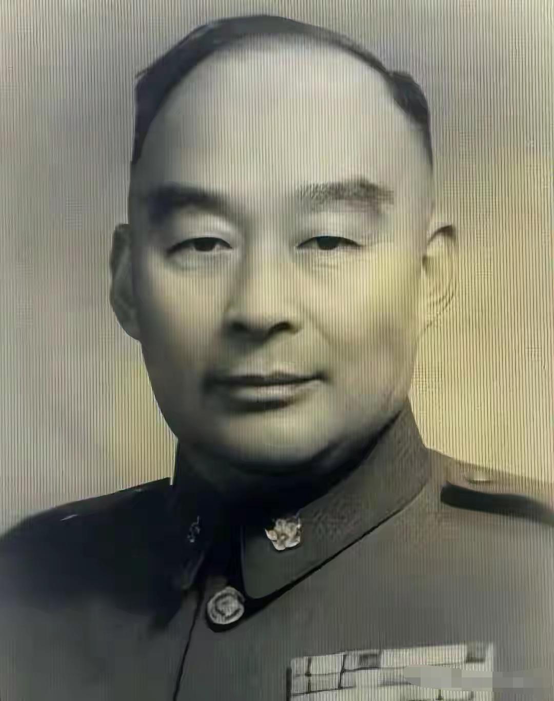 1947年胡宗南，手握重兵却按住屠刀：是良知底线，还是绝境自保？

1947年3