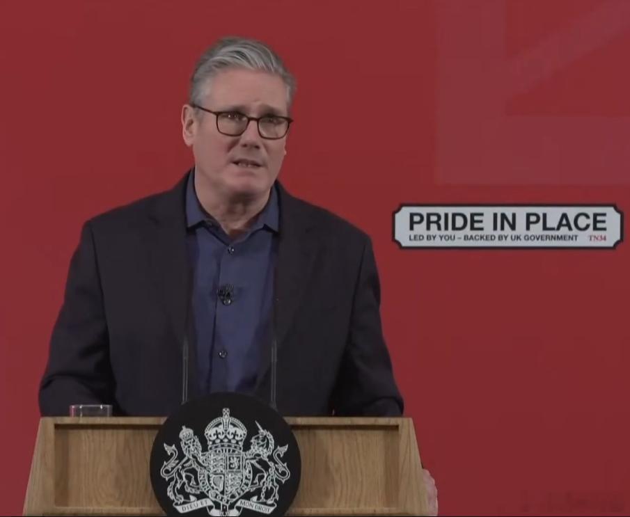 英国首相斯塔默称，支持巴勒斯坦建国的正义事业并不意味着反犹太主义，英国政府的政策