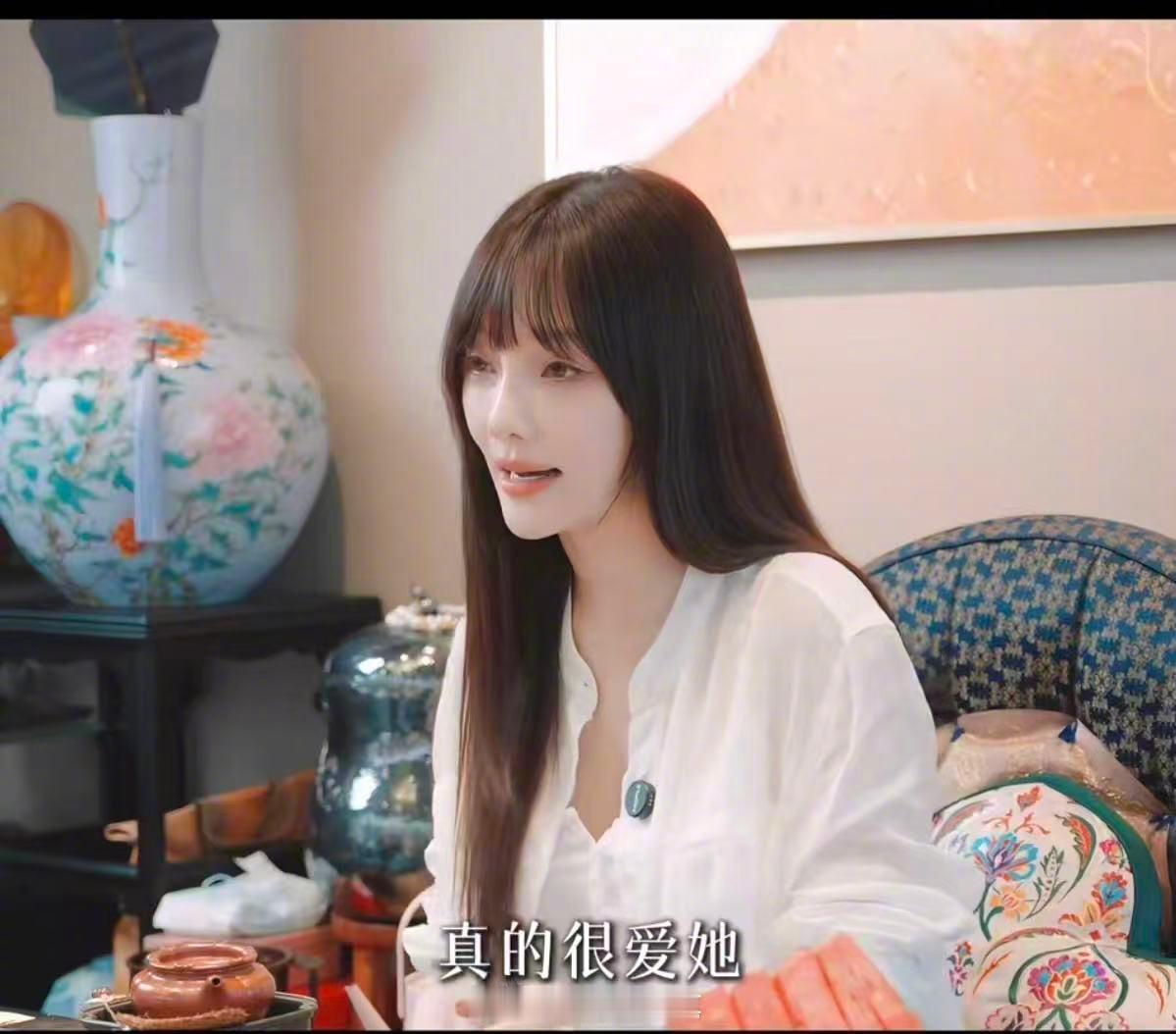 网络很多评价只截取片段，忽略完整的时间线。贾乃亮从青涩笨拙的新手爸爸，慢慢学会如