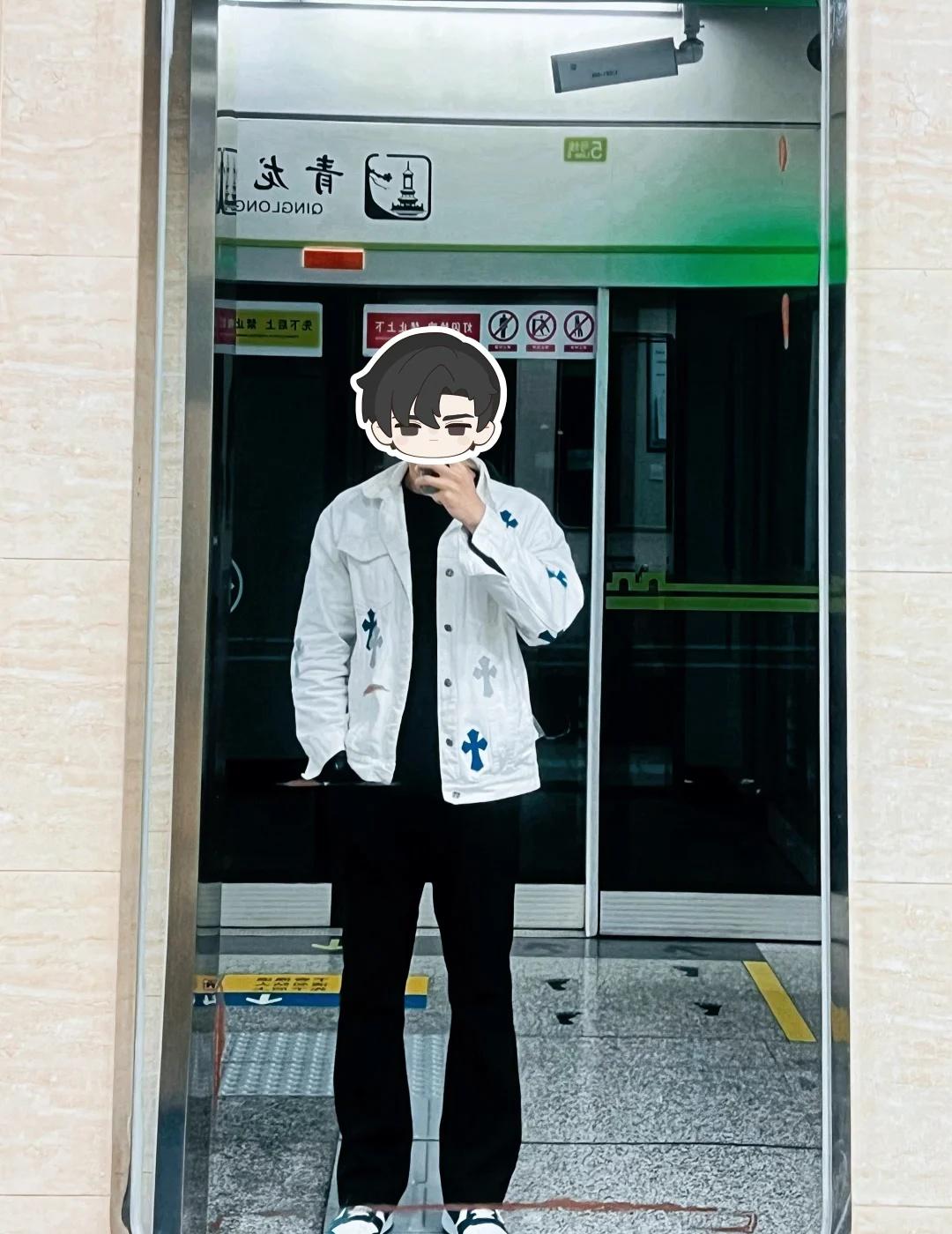 我在西安没人要
还有65天跨年，想找个对象主动点就会有故事 一个人 地铁 找对象