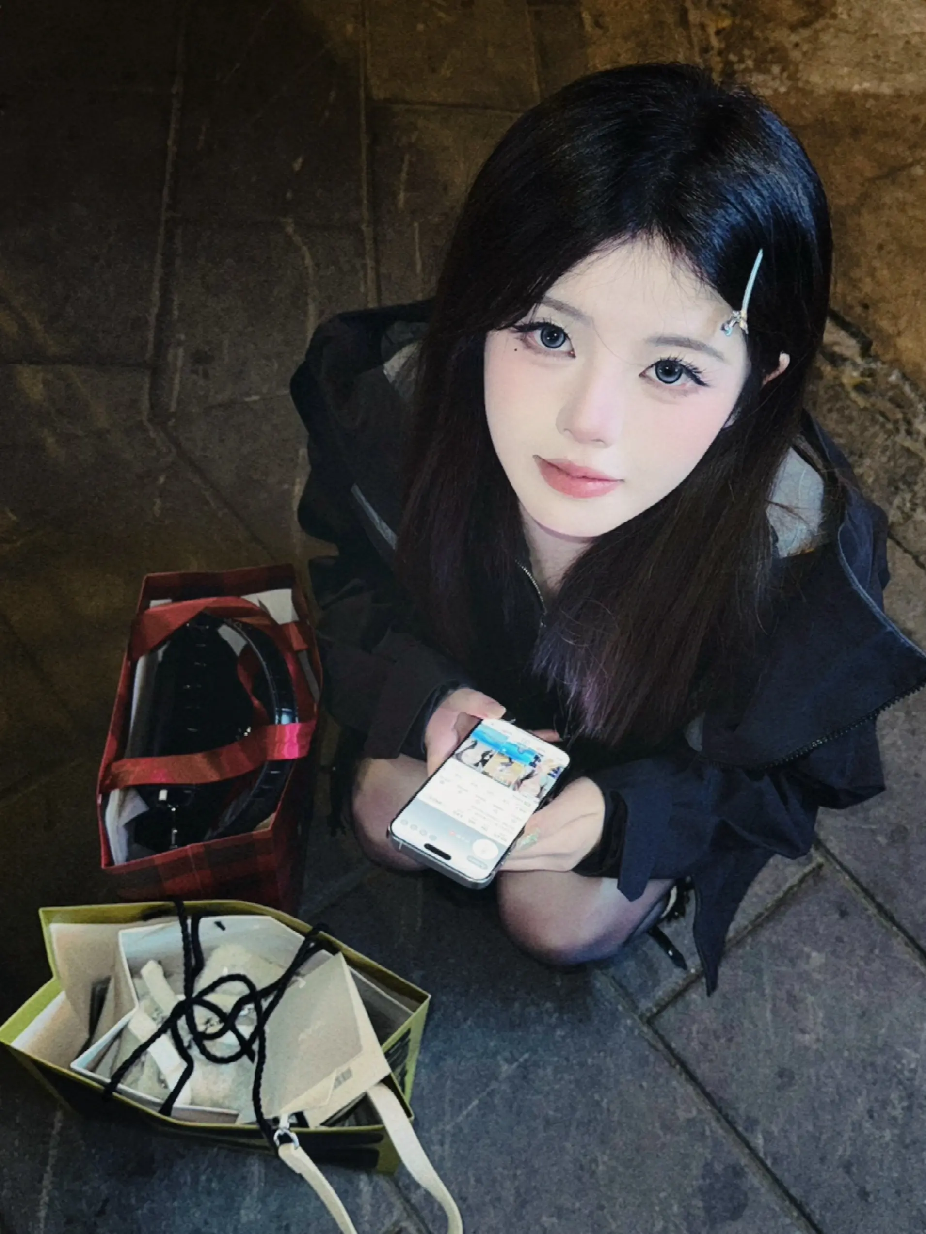 面对你 我像一个想要好多好多陪伴的小孩