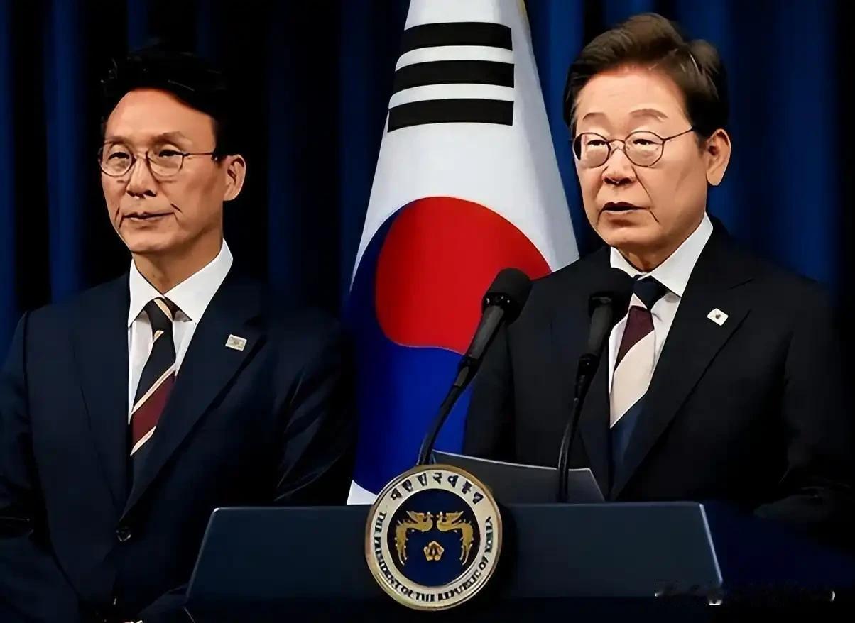 独岛争端再起！韩日联合演习再度搁浅，大叔解读：小摩擦背后的大棋局
 
嘿，朋友们