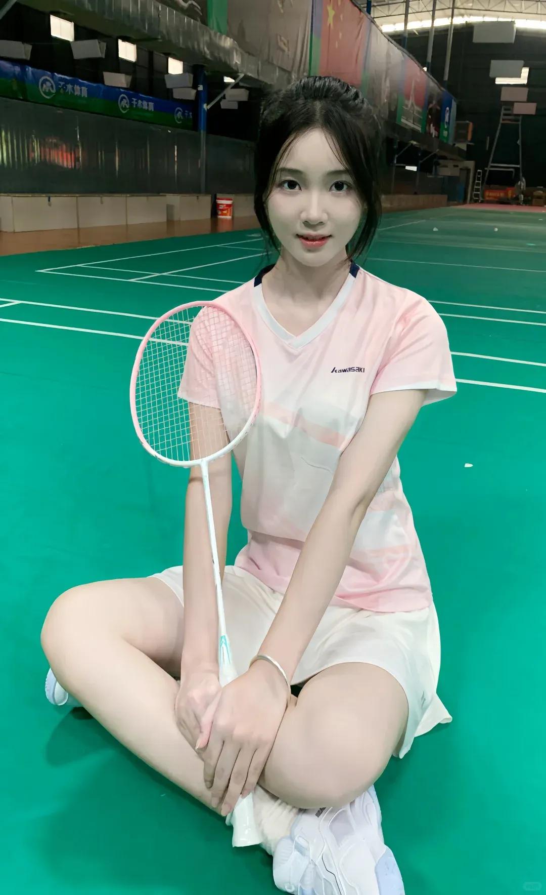 如果 100万和她只能选一个，你选哪个