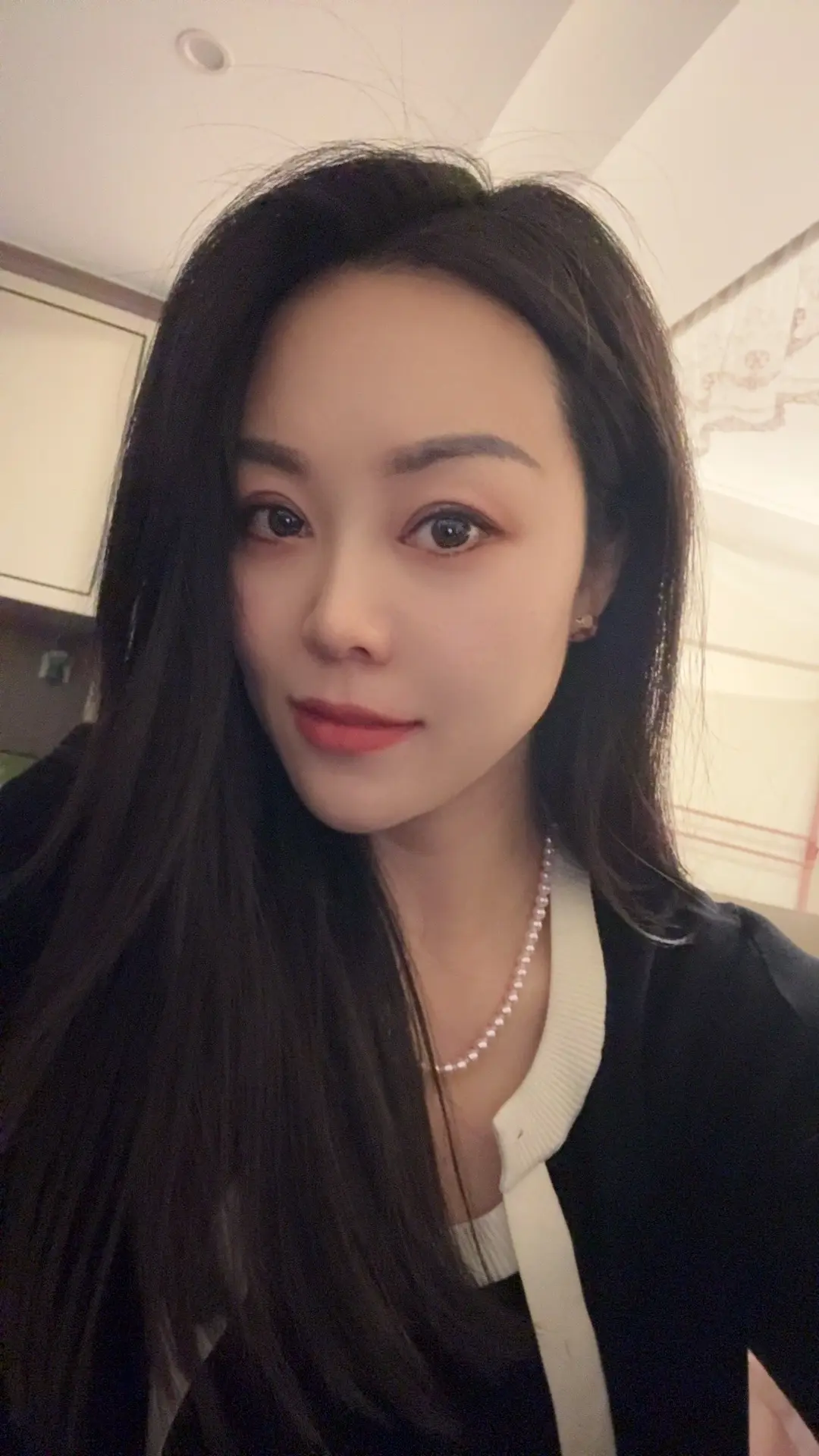 爱意出现，大部分是因为女方漂亮，爱意延续大部分是因为男方真诚，而爱情长...