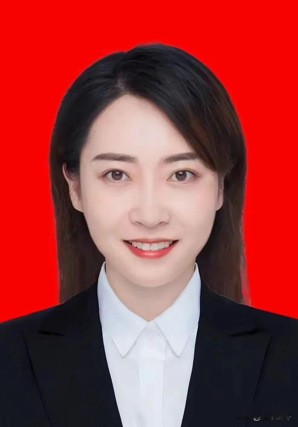 祝贺，87年出生的靳睿任晋城市城区副区长！

公开资料显示，靳睿1987年出生，