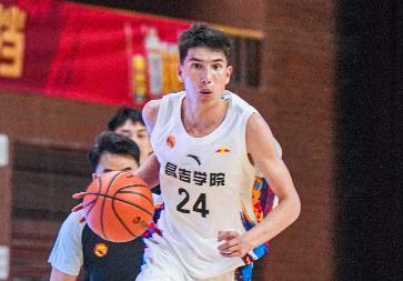 CUBAL西北赛区：艾斯凯尔38+9+7，昌吉学院战胜内蒙古大学
