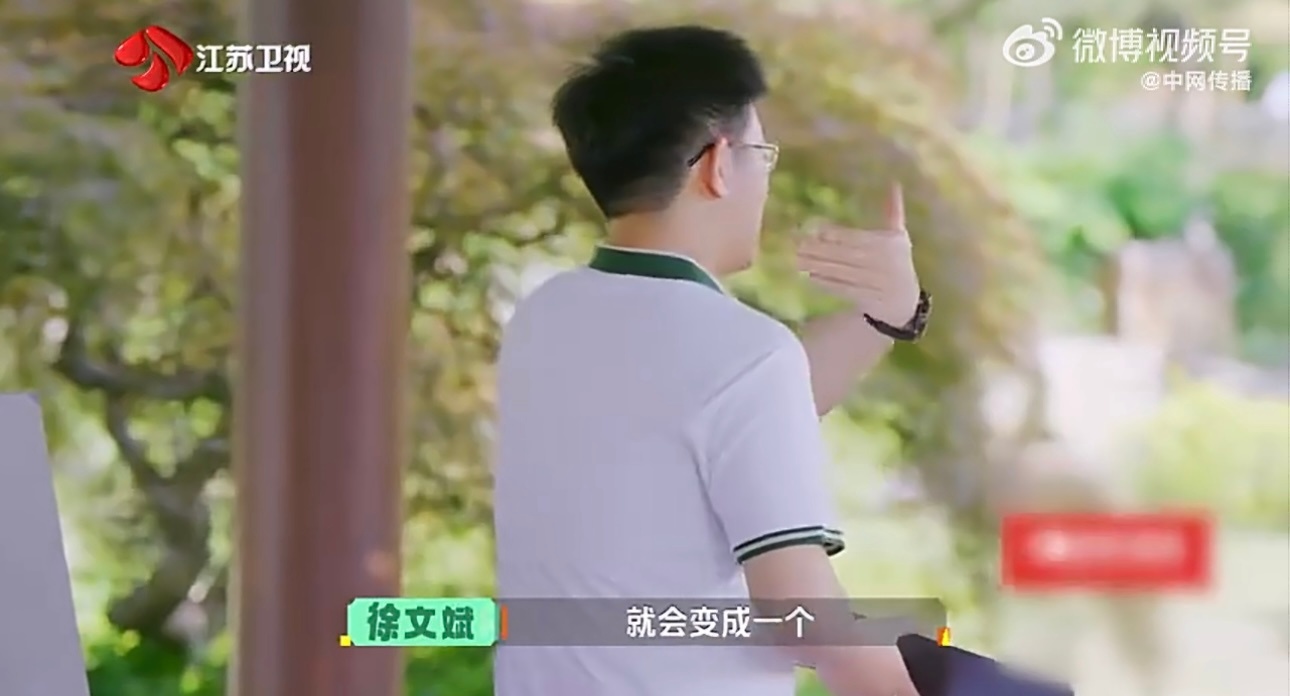 网红审美正在悄悄毁掉你的肩颈直角肩≠气质，是肩胛骨下回旋综合征天鹅颈≠优雅，是颈