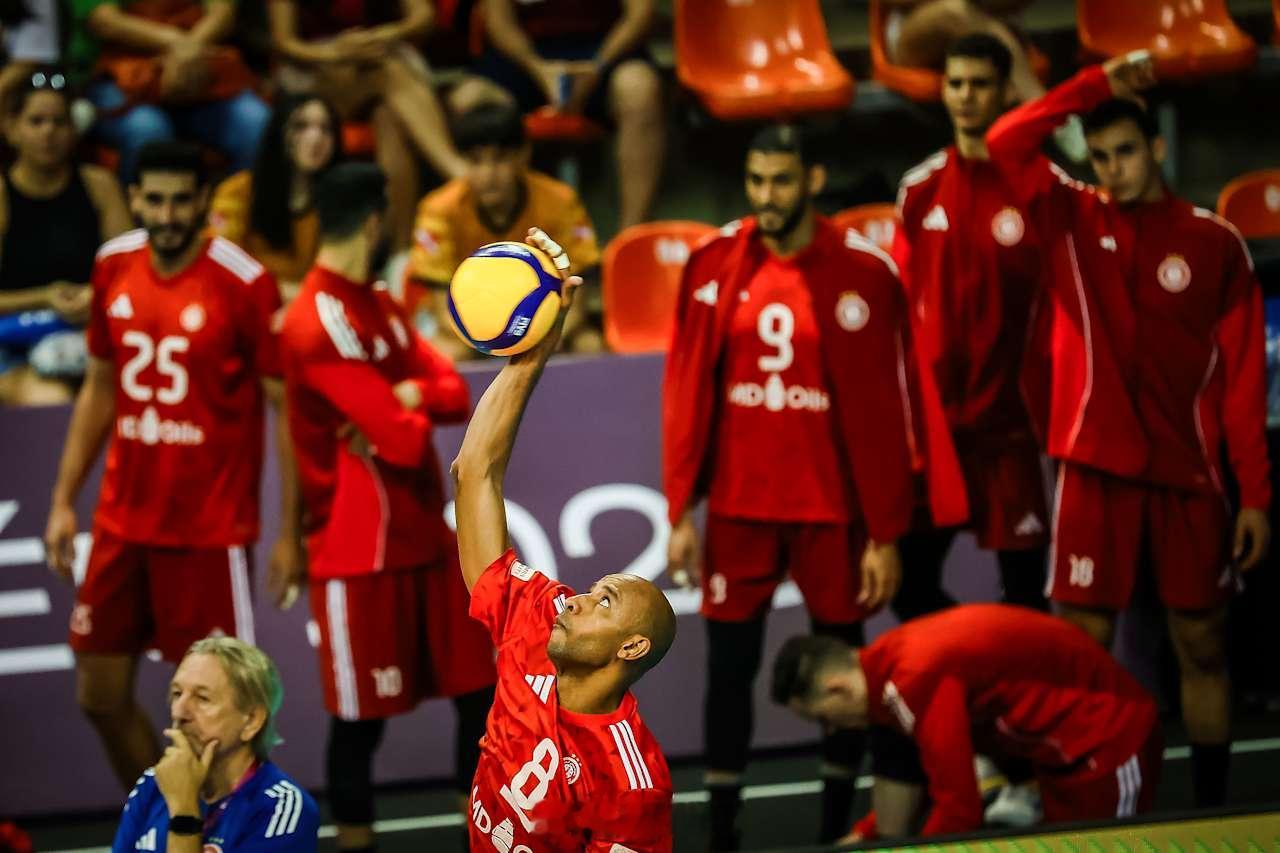 【2025男排世俱赛 小组赛：克鲁塞罗3-0斯威利体育】北京时间17日晚上，巴西