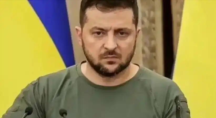 突发！乌克兰袭击一咖啡馆，20多人死亡！当地时间2026年1月1日，乌克兰无人机