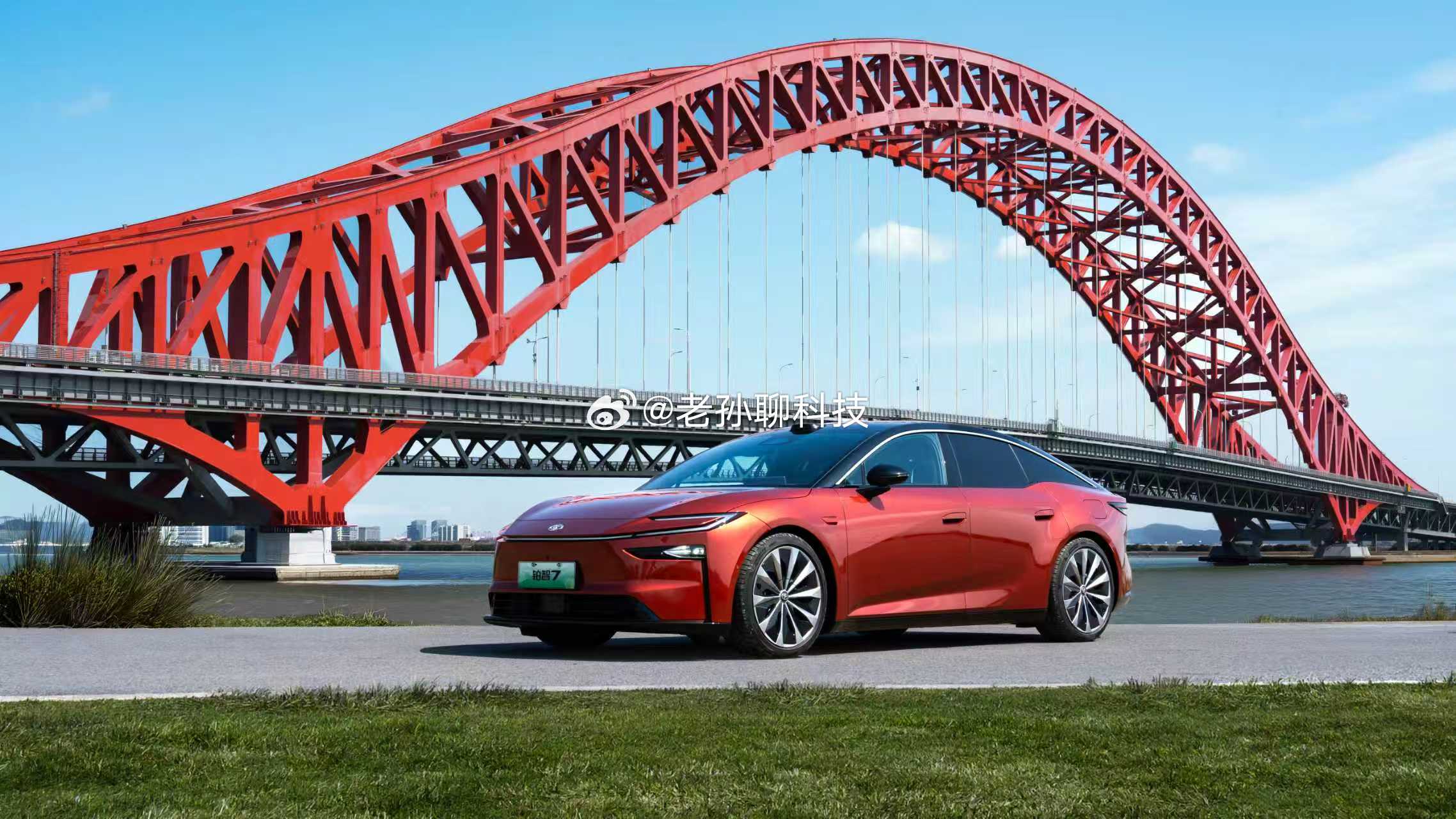 广汽丰田铂智7定档3月29日上市，官方发布的一张海报很有意思，释放了不少信息海报