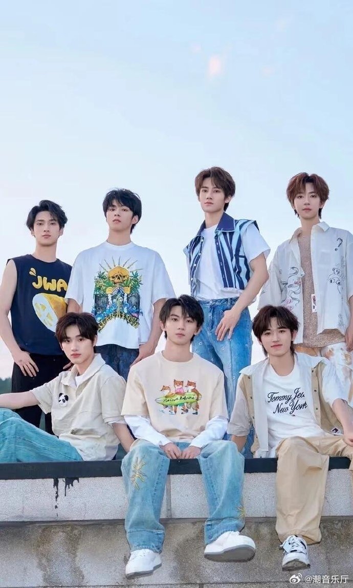 被时代少年团当成私生了 最离谱偶遇经历！好不容易遇到时代少年团，一句话没说上就被