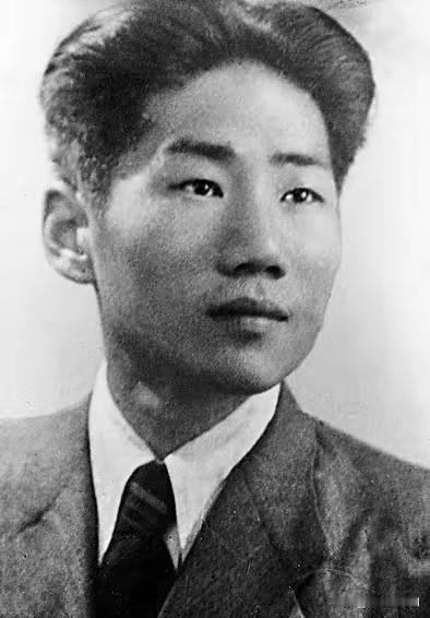 1950年11月25日，一封毛岸英牺牲的电报，彭德怀用了将近两个小时，再三斟酌措