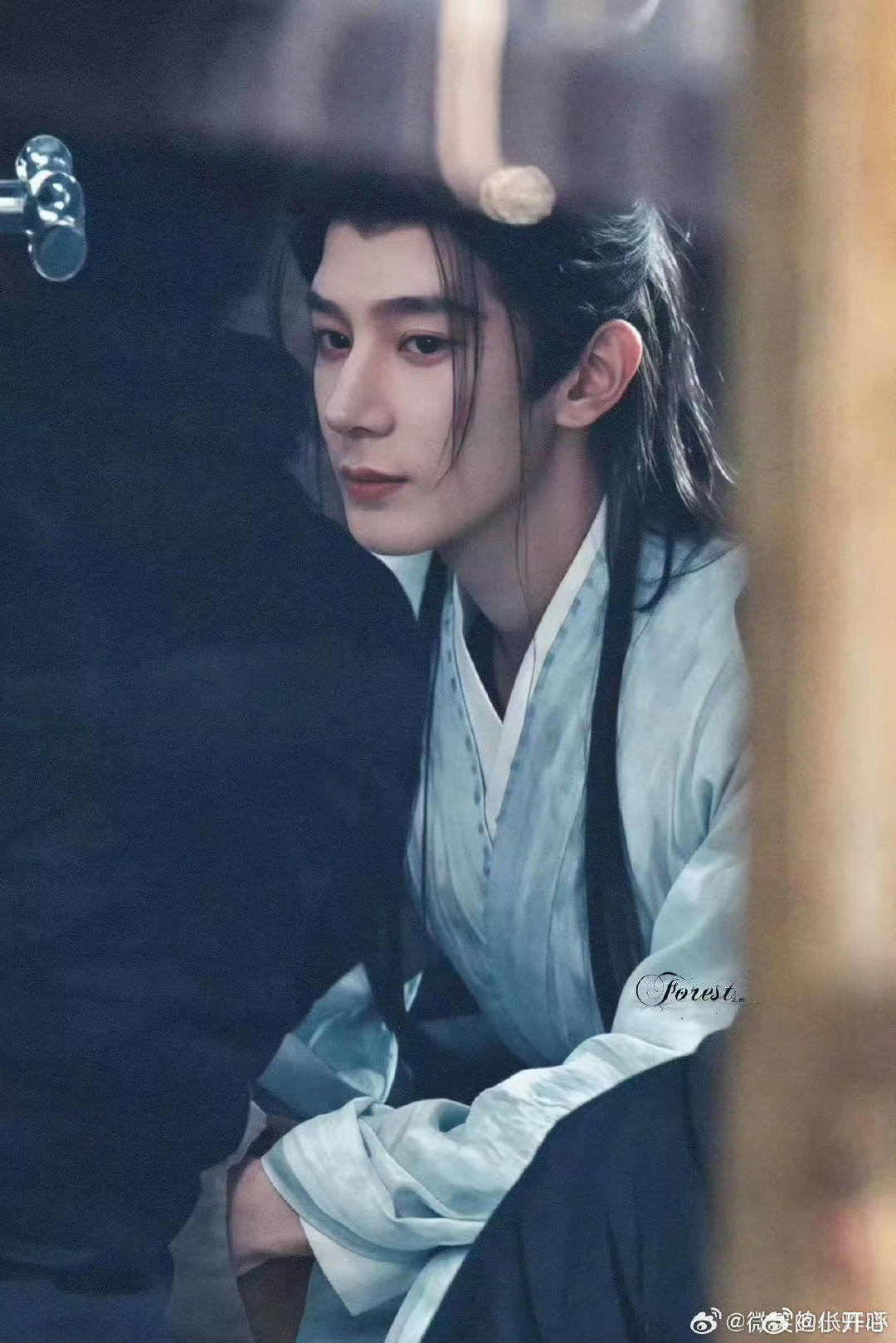 郭敬明留下了夏之光最美的样子夏之光狐妖变装夏之光狐妖造型封神了！亦正亦邪的气质被