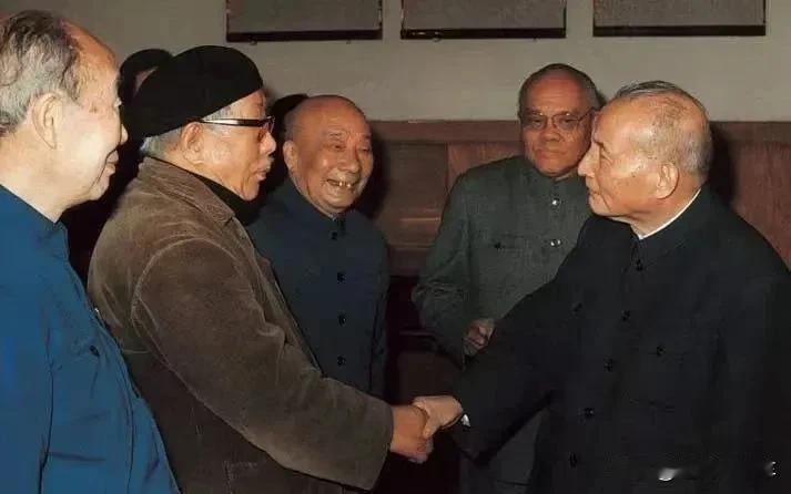 1981年，陈云会见仅存的几位“特科”战友。