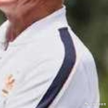 北京时间6月17日凌晨03：00，世界杯I组第一轮将上演一场引人关注的焦点之战 