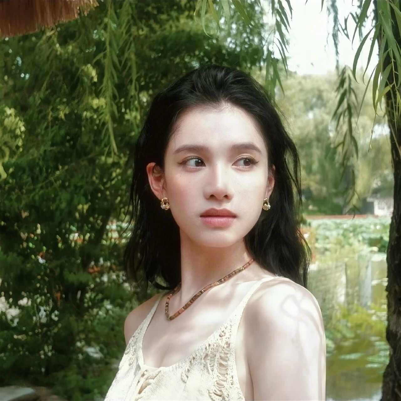 内娱女明星头像 | 溢出屏幕的生命力 | 张婧仪 ​｜头像大户 ​​​