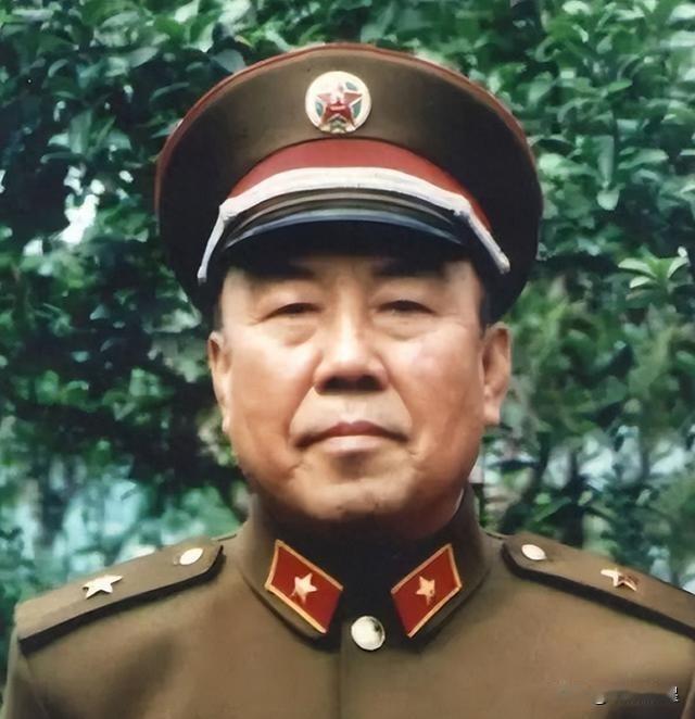 1979年，11军军长陈家贵刚从中越前线回来，就在街上遇到流氓碰瓷，向他索要巨额