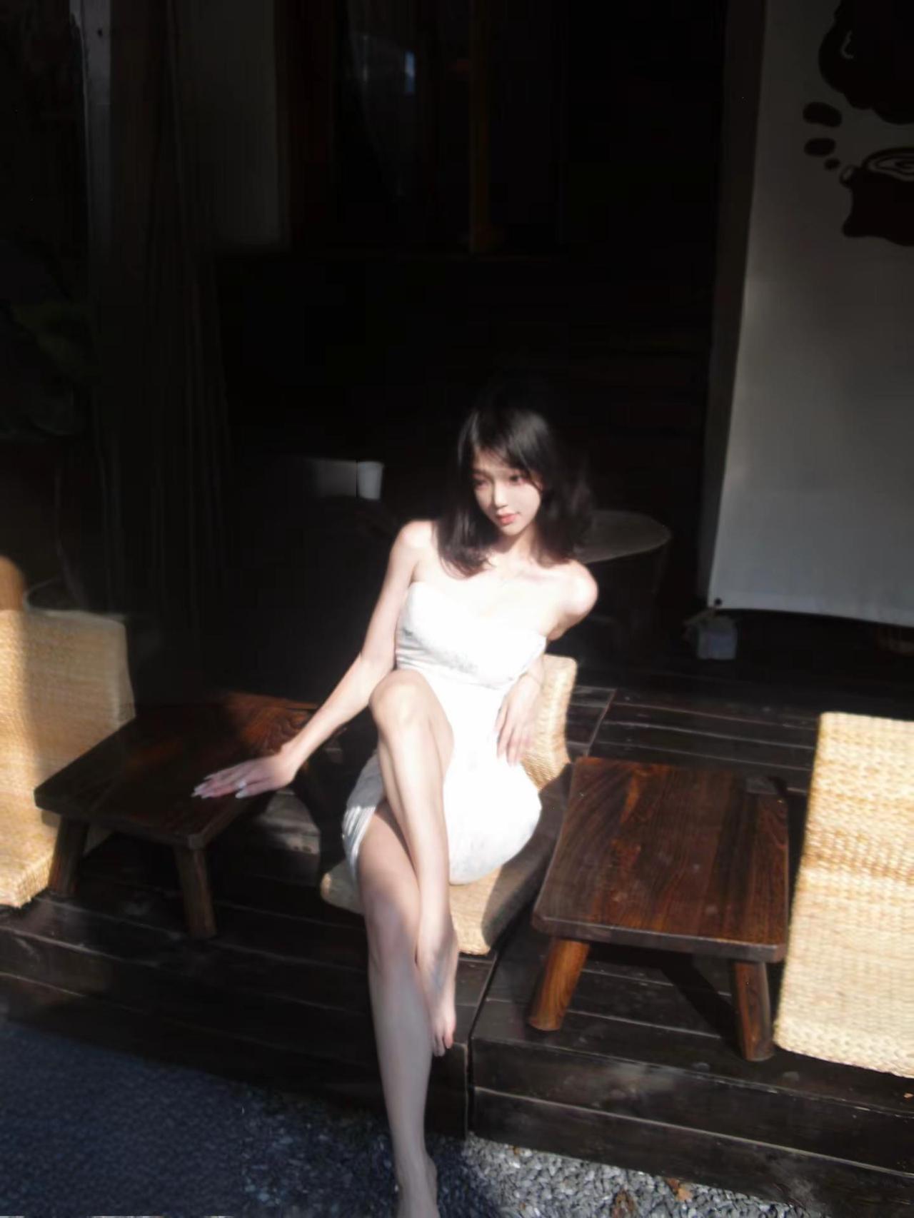 你憔悴 我替你明媚射手座