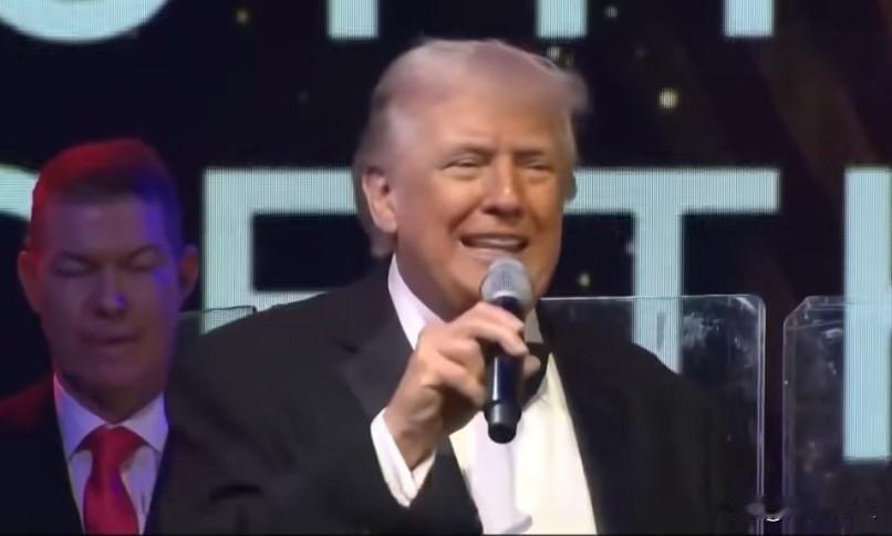 特朗普新年发飙，目前已掌握证据显示索马里相关欺诈金额达180亿美元，并称加州、伊