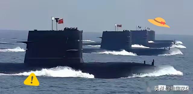 美国海军情报局局长在国会放了句话，底下的议员坐不住了。他说，中国正在用史无前例的