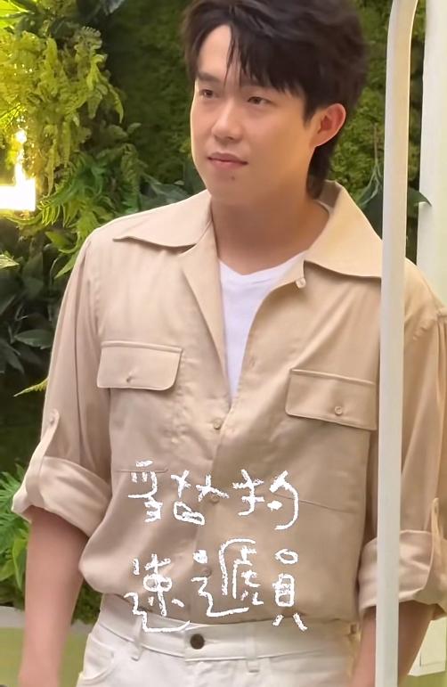 王楚钦像个小王子，人见人爱，花见花开！[比心][比心][比心]