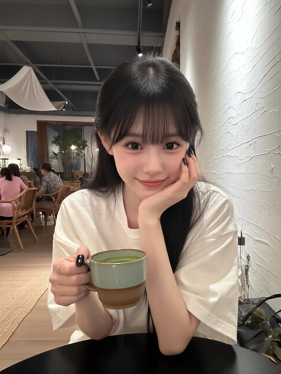 第一张感觉很怪耶