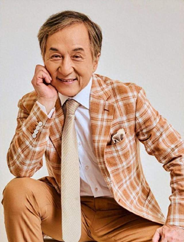 72 岁成龙被批晚节不保？新片 12.65 亿票房，他拍戏根本不是为赚钱