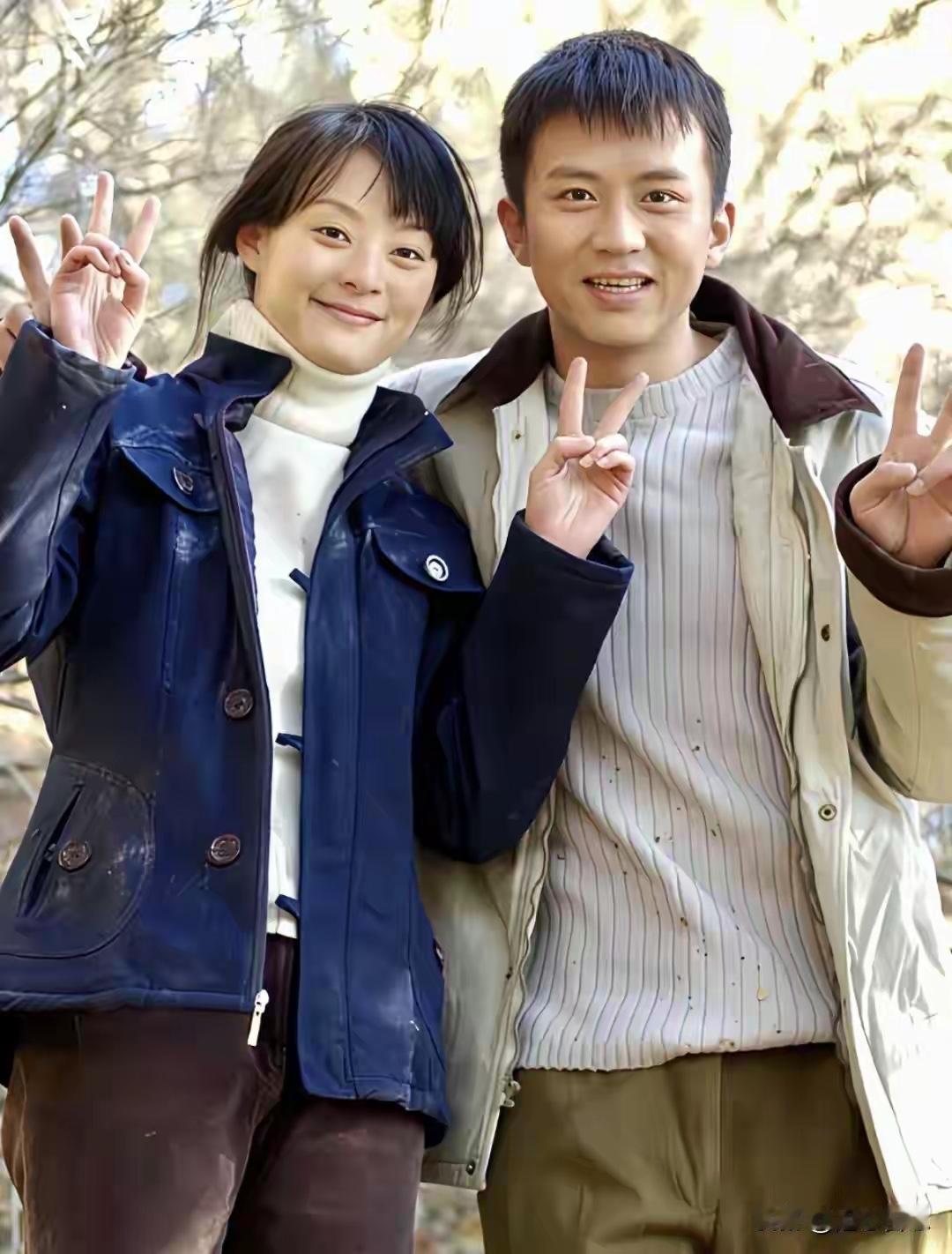 年轻时候的邓超孙俪还是比较青涩的