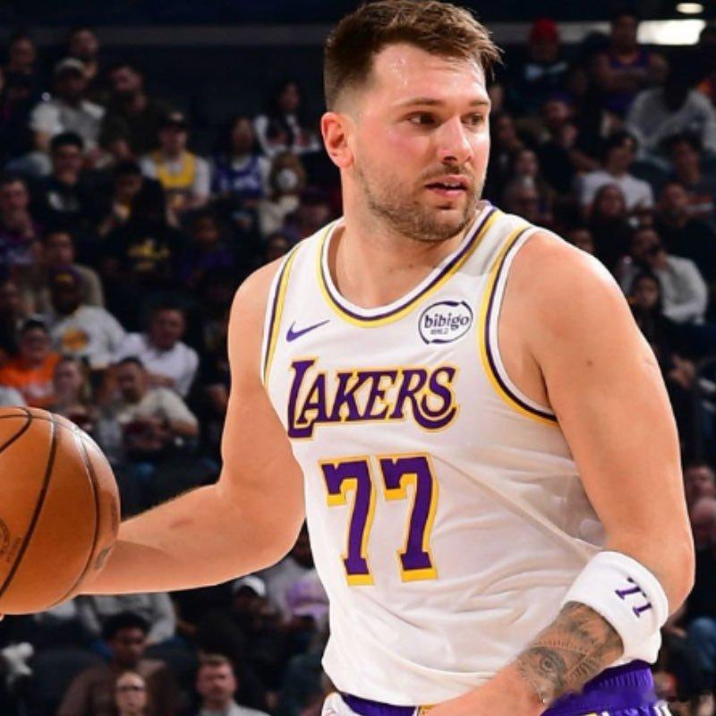 湖日二番,重燃战火开场即燃,乐趣横生一波三折,支离破碎高潮迭起,险象环生峰回路转