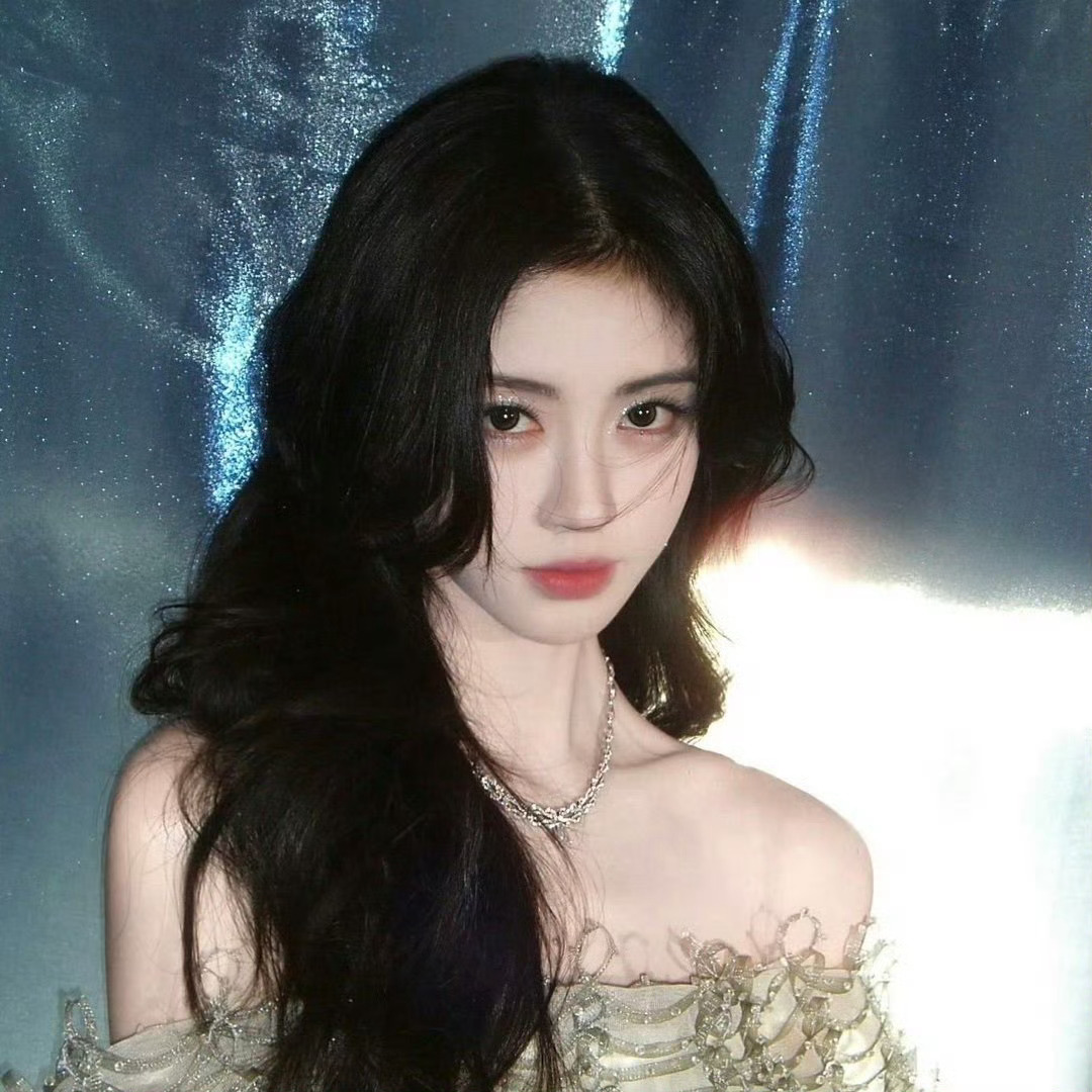 不知道投这张的人什么审美