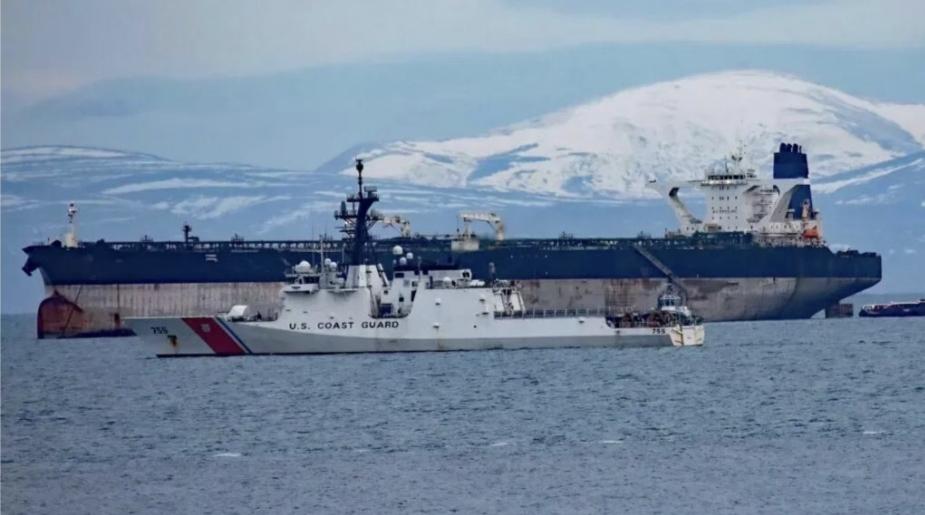 美国就是“21世纪的海盗”，两艘被扣押的俄罗斯超级油轮当废铁卖掉

在8月11日