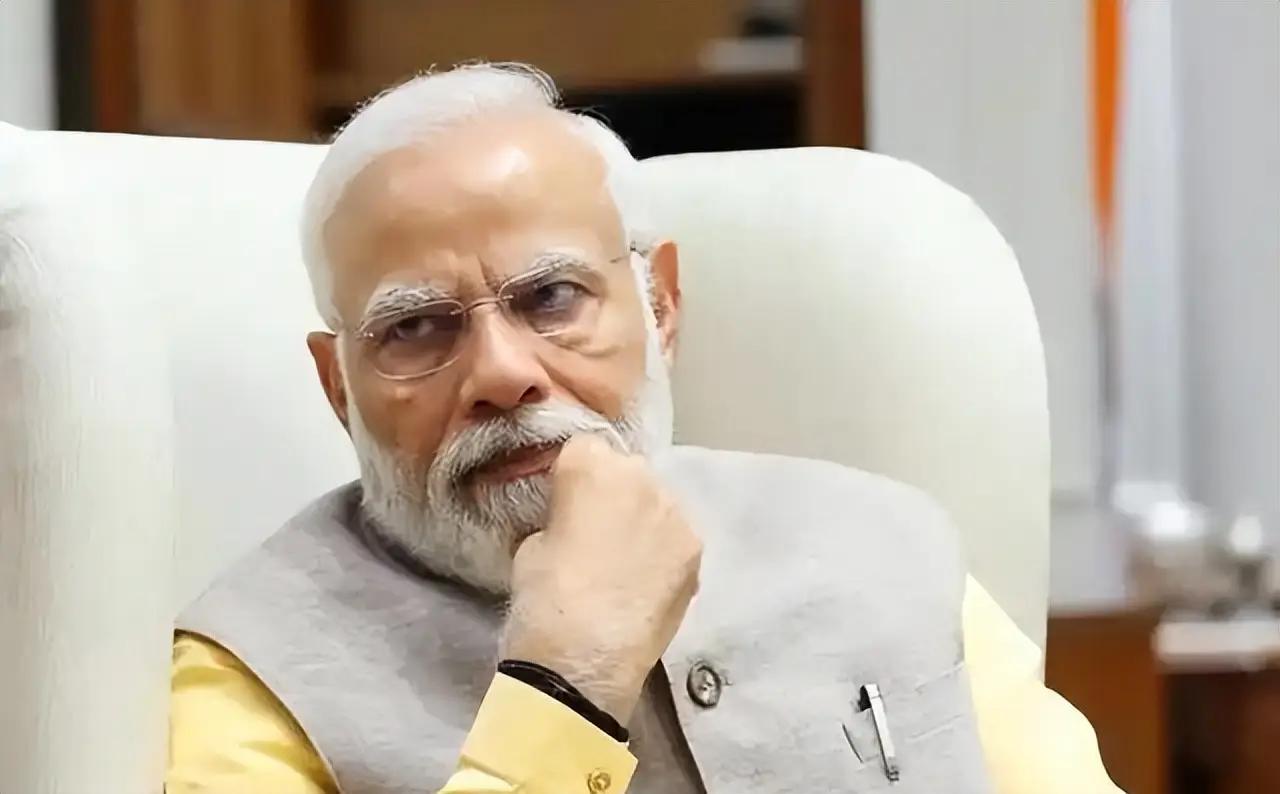 印度要顶不住了，又开始寻找俄罗斯合作了，希望俄罗斯提供石油。
 
说起来这事真的