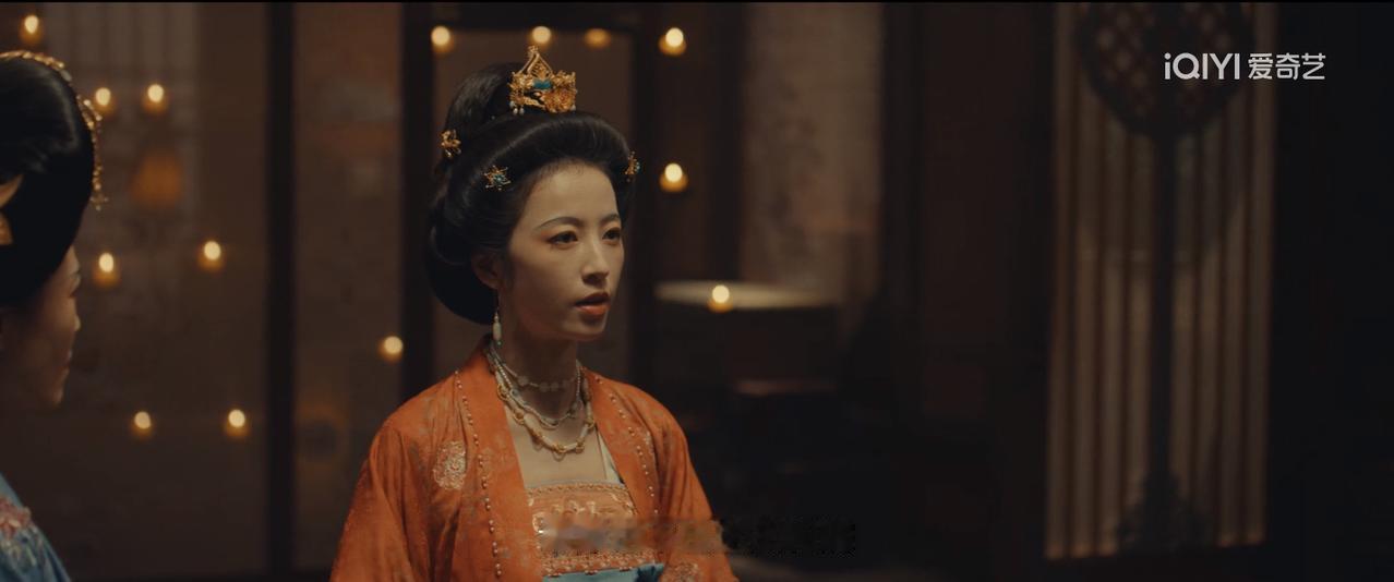 《太平年》：吴越和南唐女子中，我最同情吴夫人。两次出场都只有一件衣服，还两次都在