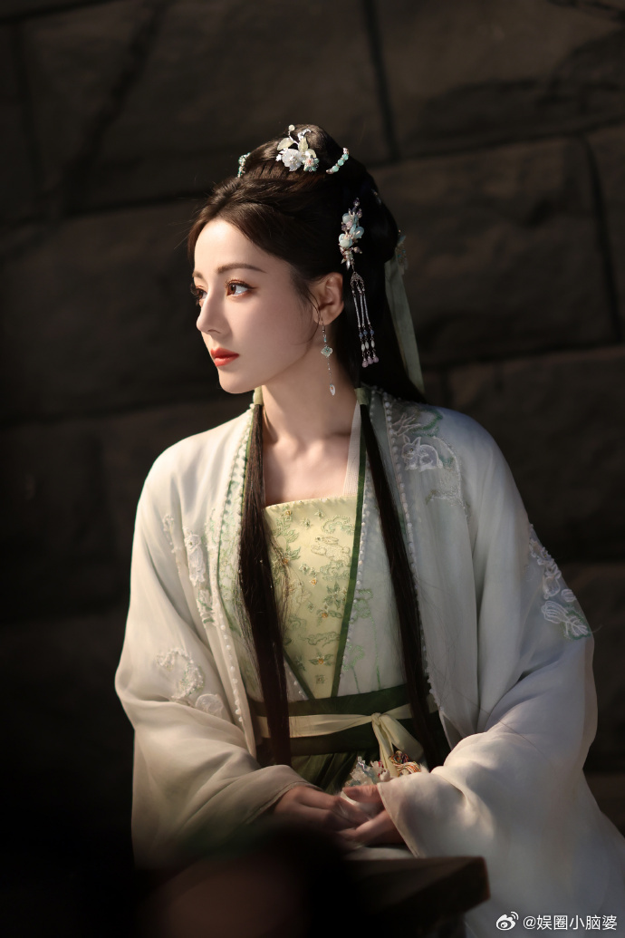 白日提灯有自己的射手和法师 含金量拉满！贺思慕韩令秋联手开大，控场输出两不误，配