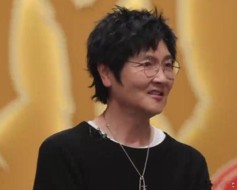 披荆斩棘直播孙楠披哥唱你快回来孙楠加盟披哥引发期待，初舞台选定金曲《你快回来》。