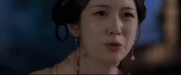 去演喜剧，说不定有新的出路因为很像喜剧片段里的故意假哭 ​​​