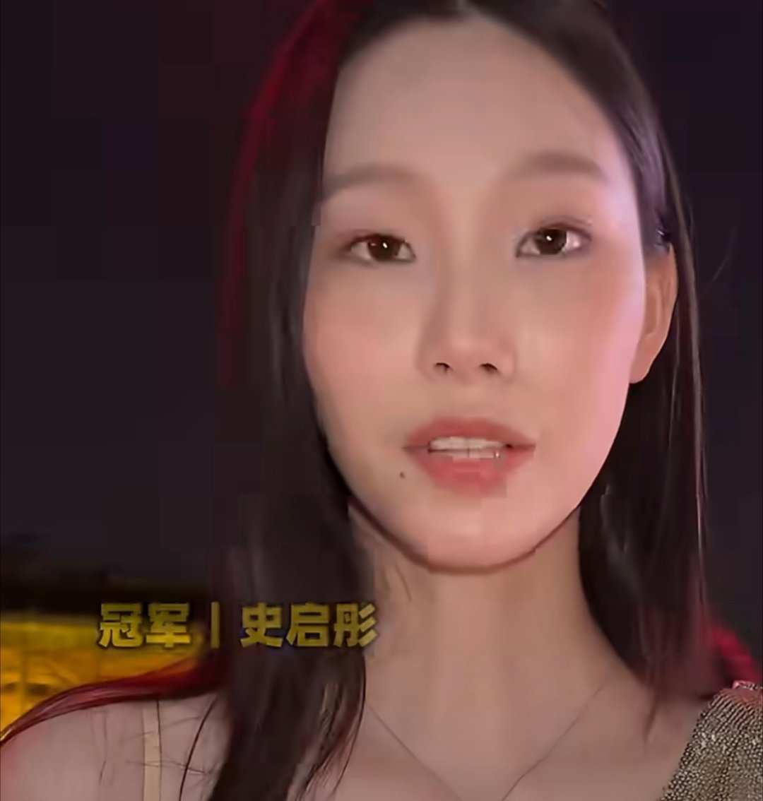 谁说爱好只能当作消遣，年轻人大胆闯一闯，也能收获属于自己的成绩。一边读书一边追逐
