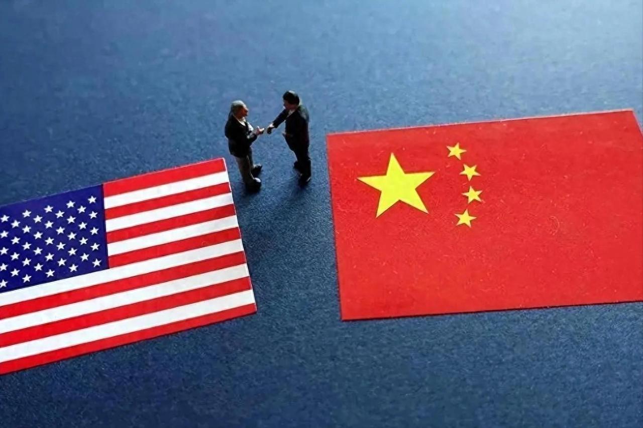 美国连出科技贸易动作后，中国8月5日接连发布4份公告，回应重点不在口头强硬，而在
