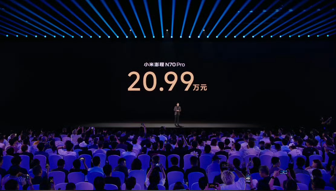 小米澎程N70 Pro起步价20.99W，感觉怎么样？这车的空间太顶了，如果把二