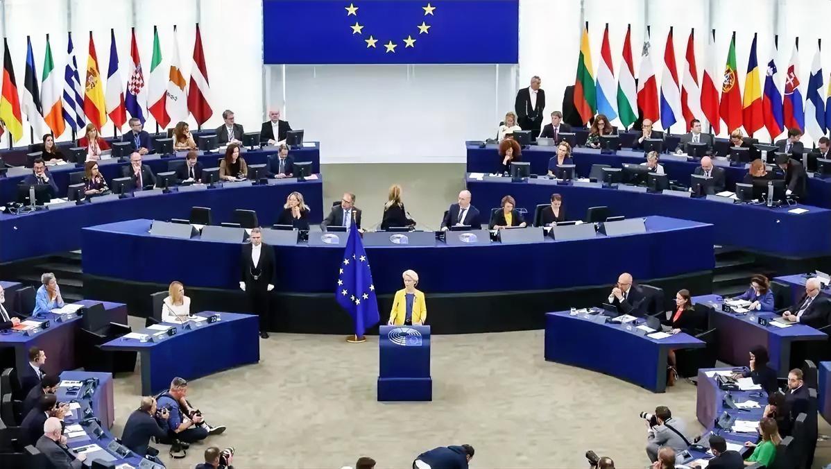 我们承诺了，我们做到了！援乌900亿欧元决议通过
​据央视新闻和多家媒体报道：当