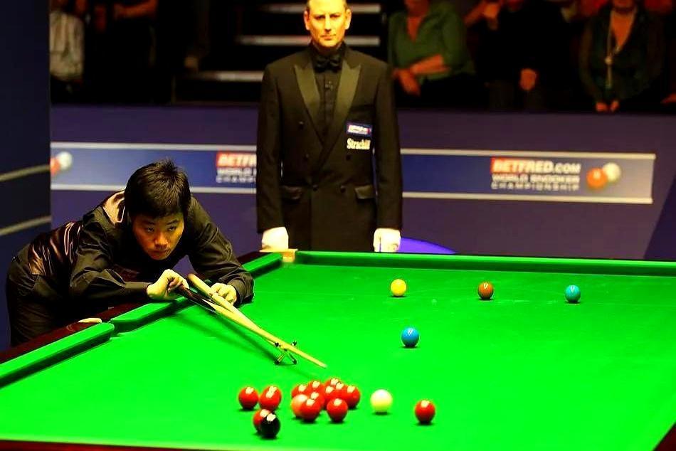 根据已公布的赛程，丁俊晖将于今天（2025年12月1日）21：00出战。
 
