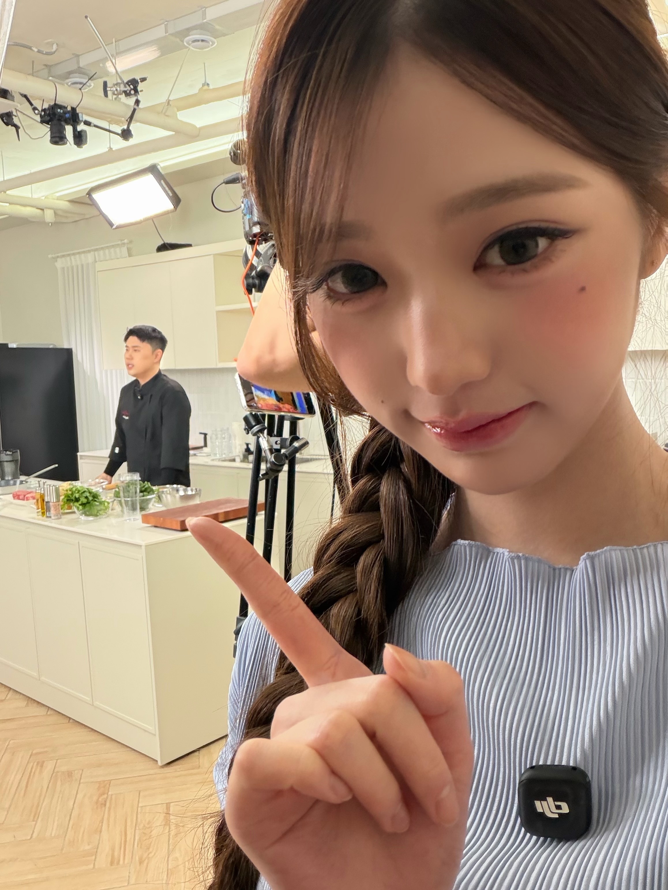 뭐가 꽃이게💐🌸🌼대답.몰라찌🙈🥩🧀🥗🥬🥪🤍나는 포애버 우