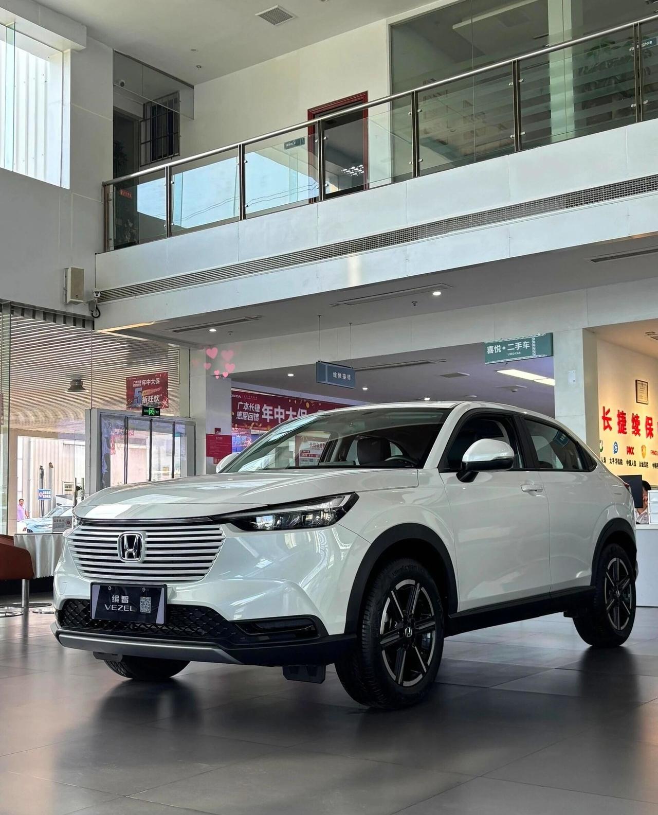 别小瞧缤智！小身板超能打1.5L地球梦发动机，胡同里穿梭如精灵
后排纯平放倒能塞