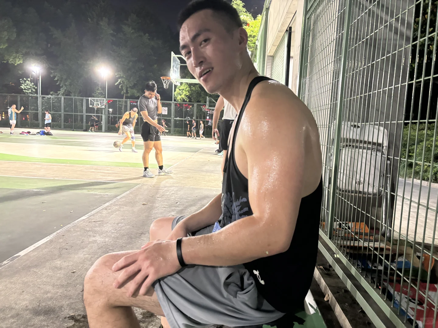 周日晚上场徐家汇公园，猝死的感觉