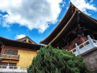 读懂人生三境：戒掉内耗，稳住心神才是立世的底气
 
最近朋友圈被一段“人生三境”