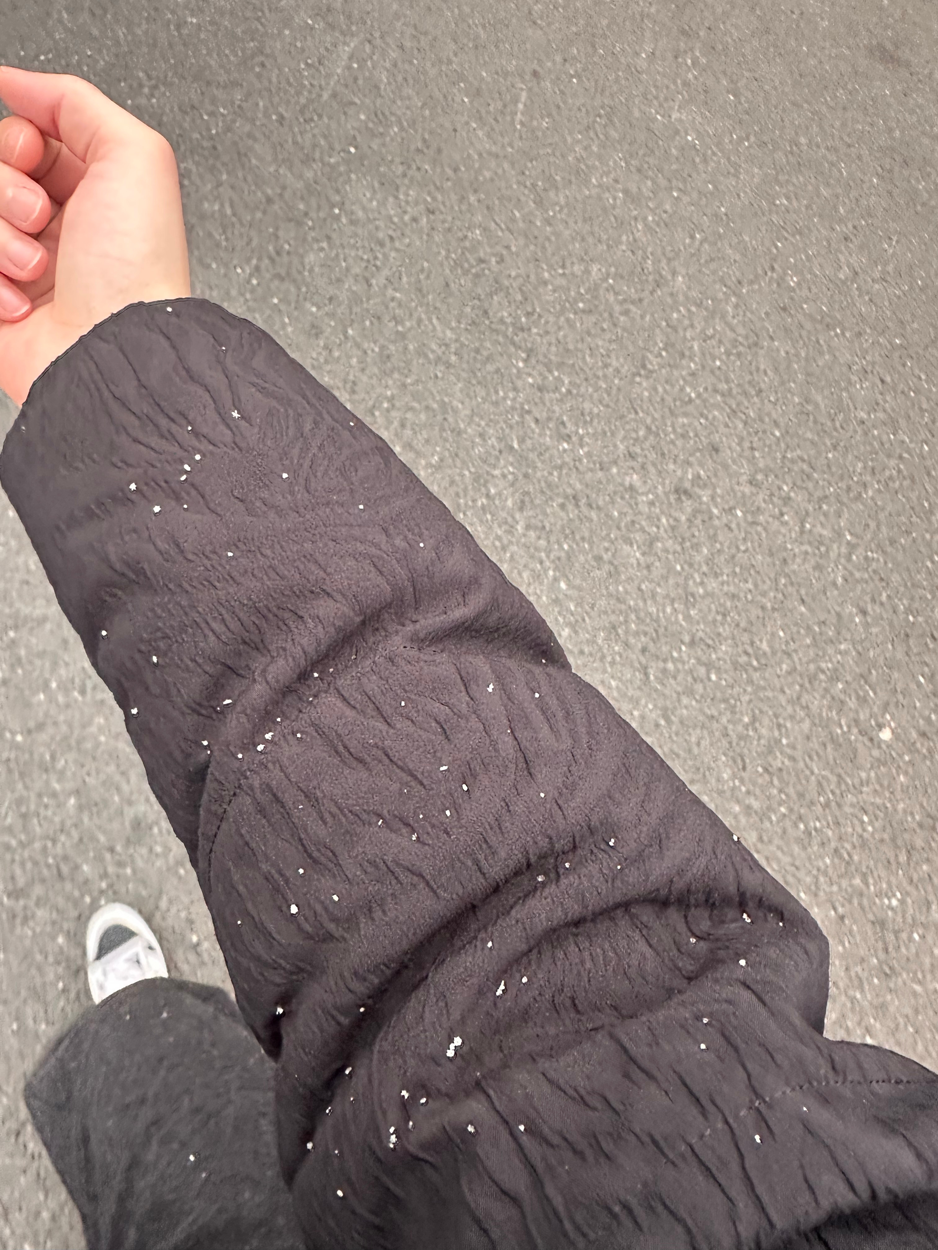 上海下雪上海下雪了 早上醒来上海下雪了 不多见啊 