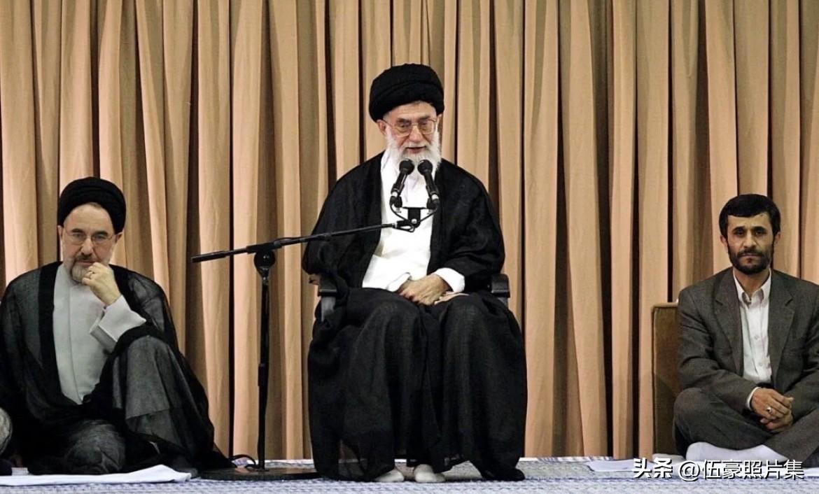 2005年8月3日上午，在伊朗最高领袖阿亚图拉·阿里·哈梅内伊位于德黑兰市中心的