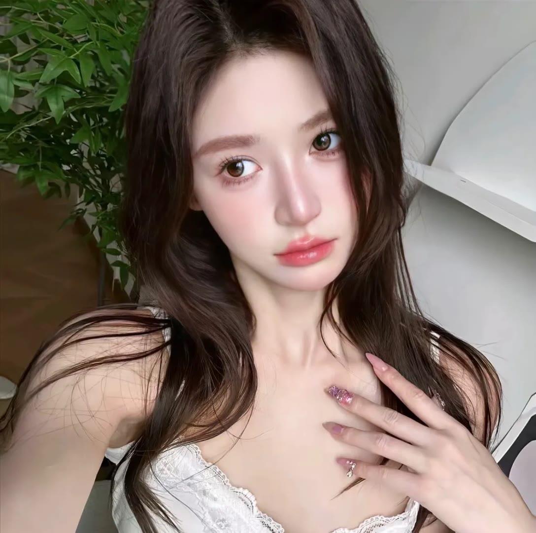 WeChat  ｜氛围感女生头像 